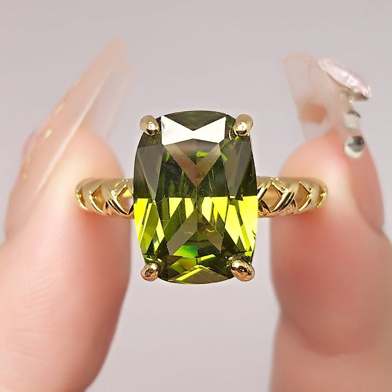 الزيتون الأخضر كريستال ساحة حج - مراجعة Birthstone Ring Set وسعره