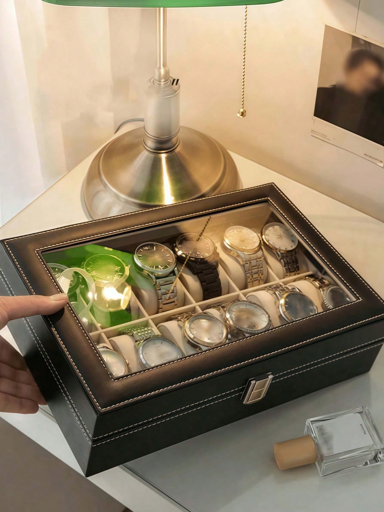 صندوق ساعات جلدي مع قفل، علبة  - مراجعة Jewelry Box That Holds Watches وسعره