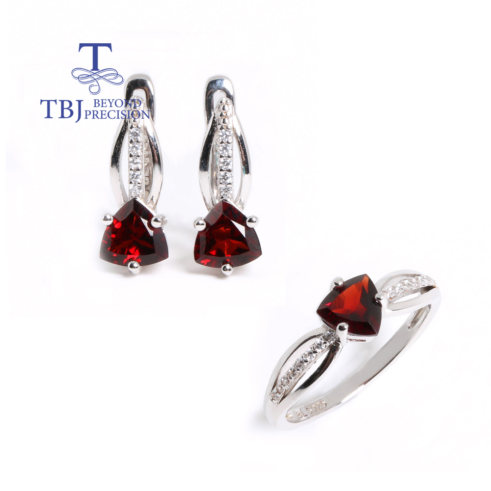 2026، طقم مجوهرات رائع من الفض - مراجعة Birthstone Ring Set وسعره
